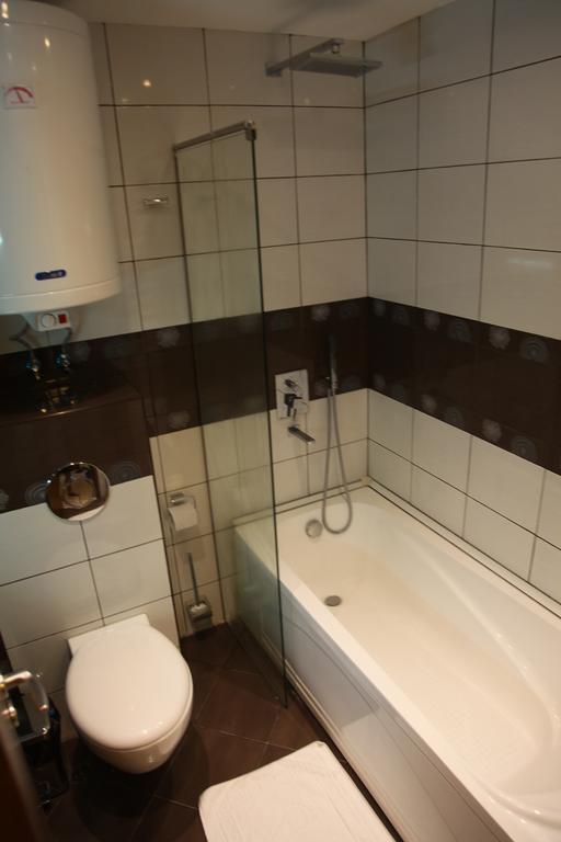 Apartment In St. Constantine And Helena Св. Св. Константин и Елена Екстериор снимка