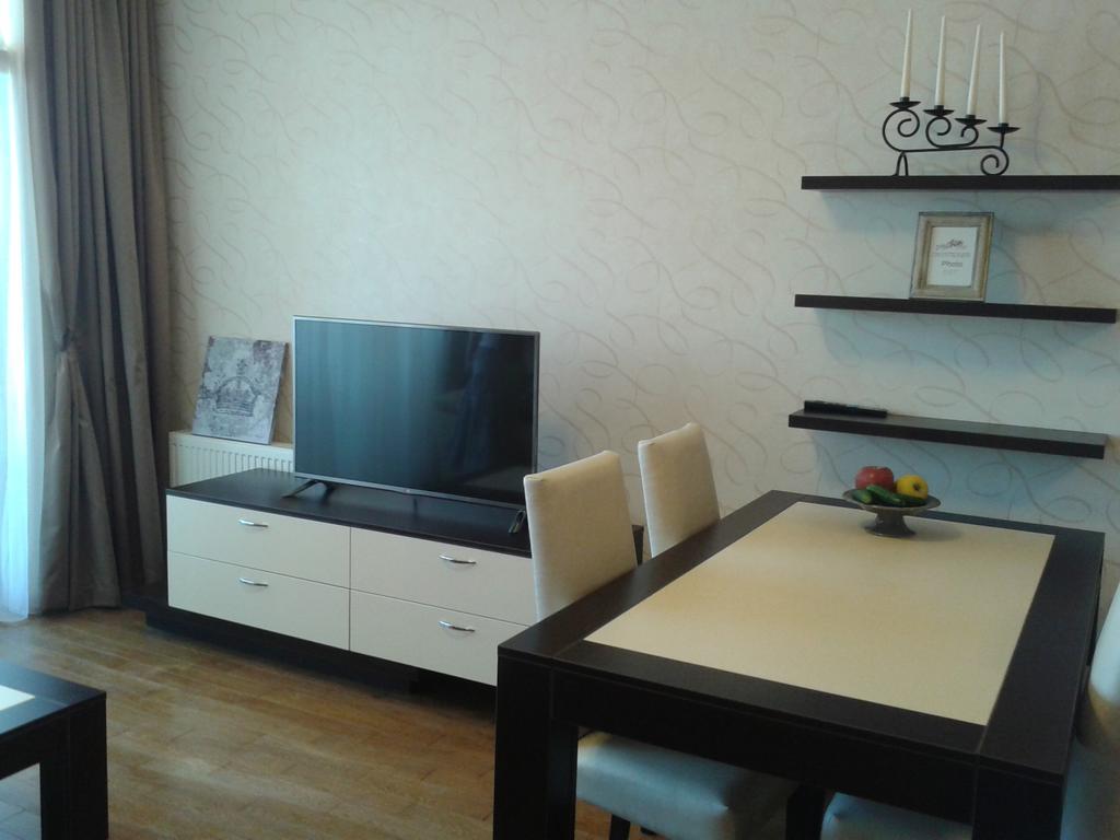 Apartment In St. Constantine And Helena Св. Св. Константин и Елена Екстериор снимка